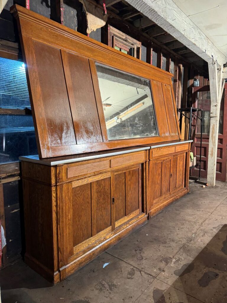 Oak Backbar with mirror